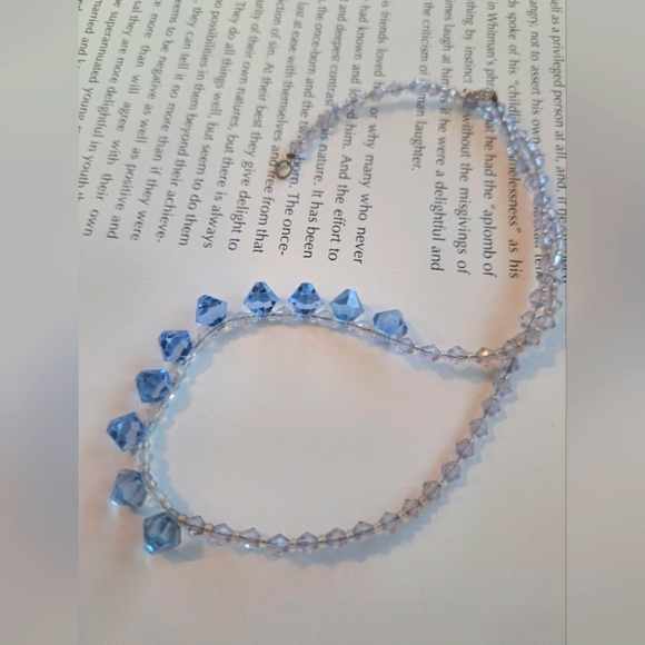 Jewelry - Light blue crystal necklace